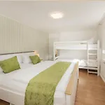 Apartment Schulstr. 2, Ahlbeck Whg Am Park *