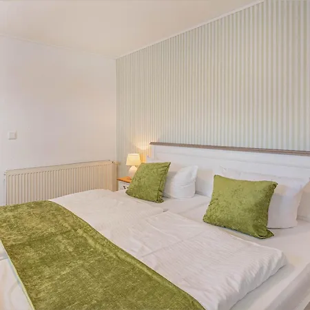 Schulstr. 2, Ahlbeck Whg Am Park Apartment Heringsdorf (Usedom)
